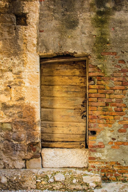 克罗地亚卡斯特拉卡斯提拉克的门图片下载