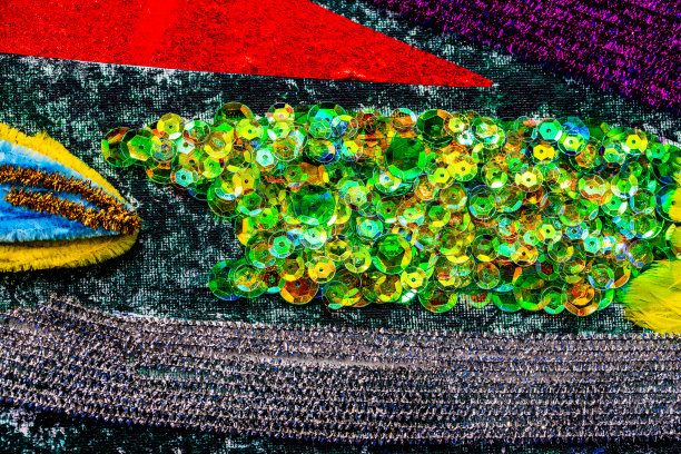 针织物上五颜六色的装饰图片下载