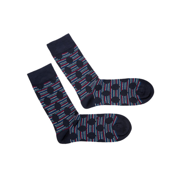 有多色线条纹图案的棉袜图片下载