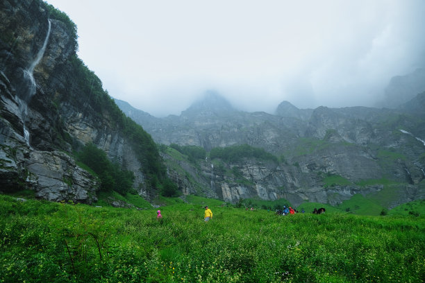 法国阿尔卑斯山探险图片下载