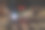 多佛的夜间人行横道上有红色的交通信号灯图片下载