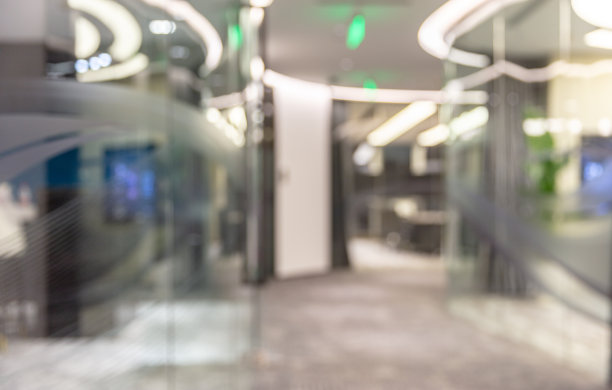 模糊的建筑物内部走廊背景照片图片下载