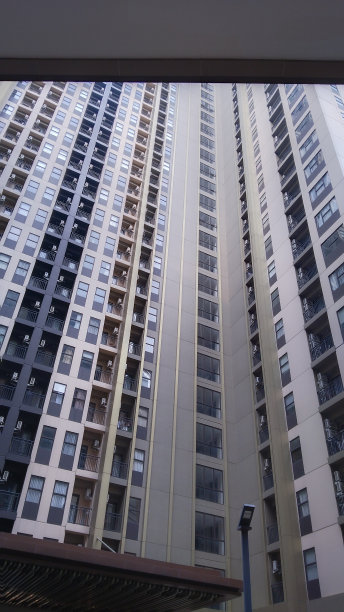 20层高的公寓楼图片下载