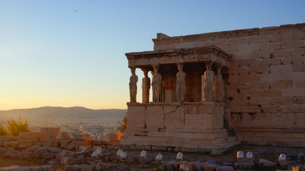 古代雅典的女像柱图片下载