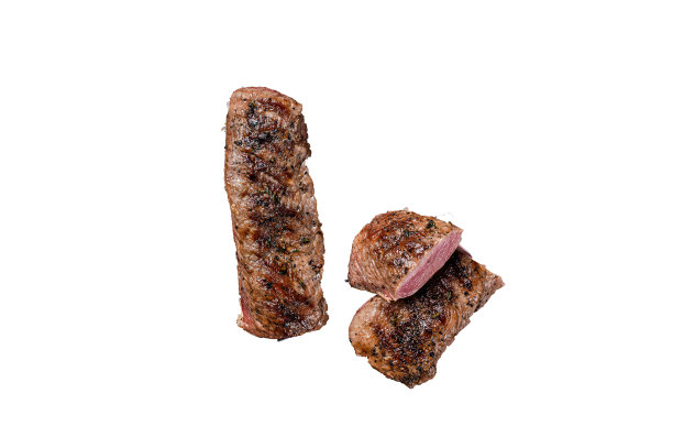 烧烤烤羊里脊肉，烤羊里脊牛排。高品质隔离，白色背景。图片下载