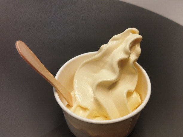 芒果冰淇淋图片下载