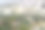 露台阳台与卡帕多西亚的自然景观，土耳其中部的半干旱地区以其独特的仙女烟囱，高大的锥形岩层聚集在僧侣谷，Göreme和其他地方-开塞利图片下载