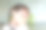 近距离亚洲儿童女孩用手隐藏她的脸，显示她的指甲与时尚珠宝。图片下载