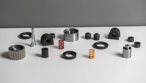 新车零配件平铺，汽车发动机维修零配件平铺图片下载