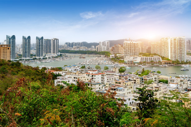 三亚的城市景观，海南，中国图片下载