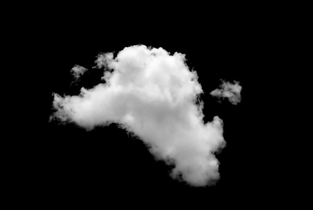 白色的云在黑色的背景上孤立图片下载