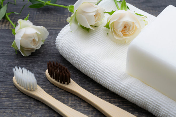 早晨洗脸套装图片下载