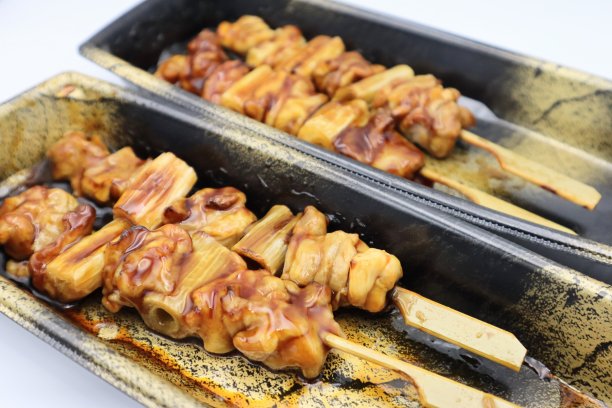 烤鸡肉串特写图片下载