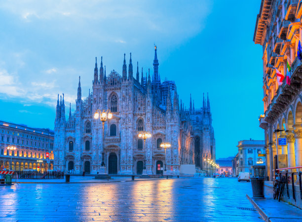 米兰大教堂-(米兰大教堂和米兰大教堂广场)图片下载