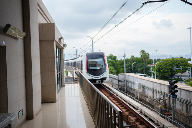 5G智慧城市地铁图片下载