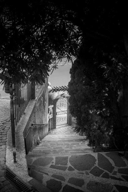 布雷西亚腹地的街道和小巷图片下载