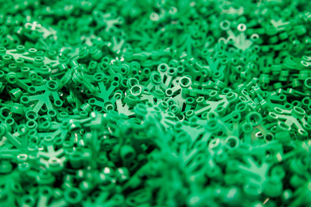 绿色玩具部件背景图片下载