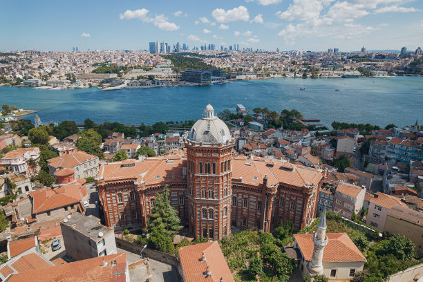 土耳其伊斯坦布尔市的法纳尔希腊东正教学院图片下载