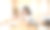 亚洲日本妇女的肖像直播在线视频博客打招呼在虚拟电脑，虚拟家庭办公室自由职业者在线中小企业营销年轻快乐的亚洲女孩视频通话会议在笔记本电脑上独自在家图片下载