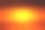太阳在夕阳的天空和云彩的背景图片下载