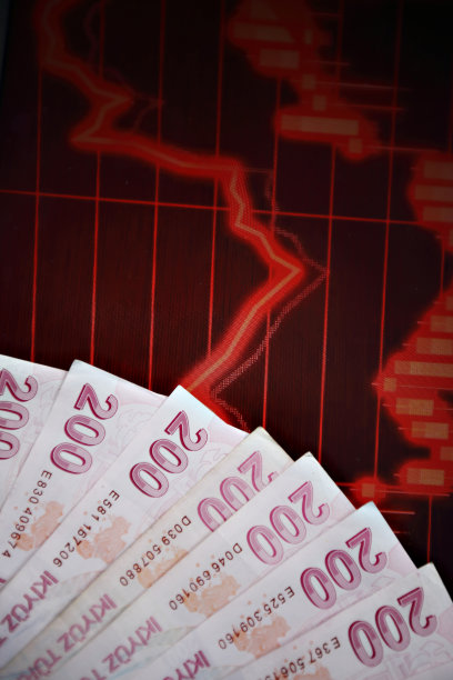 金融概念- 200土耳其里拉票据在红色条形图股票照片图片下载