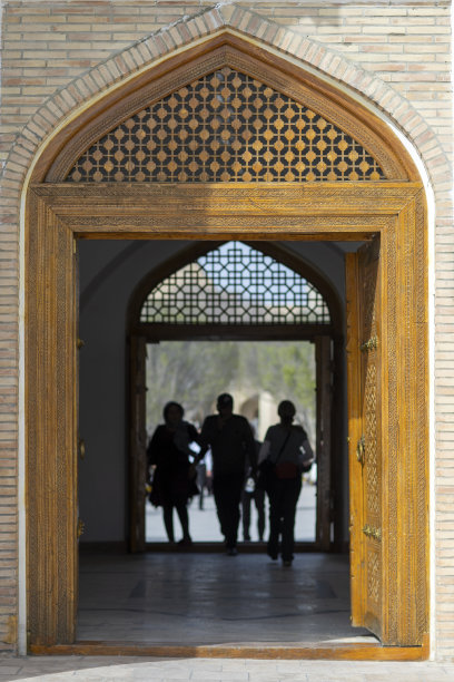 布哈拉朝圣地的前门。图片下载