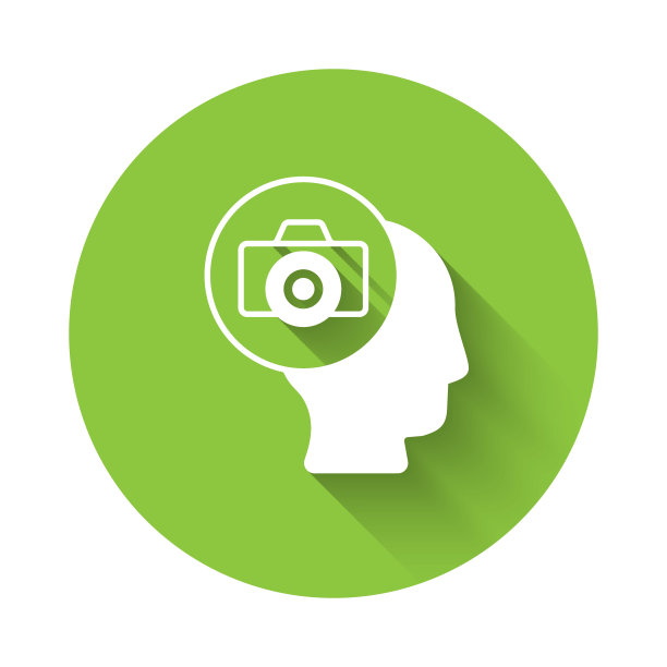 白色照片相机图标孤立与长阴影背景。与相机。数码摄影。绿色圆形按钮。向量图片下载