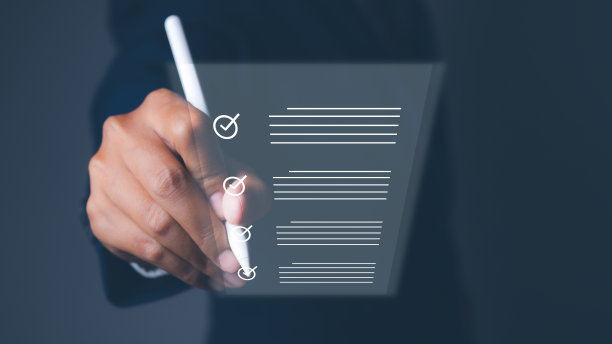 商人复选框正确的签名标记文件批准。验收和质量协议，保证，评估和检查表。图片下载