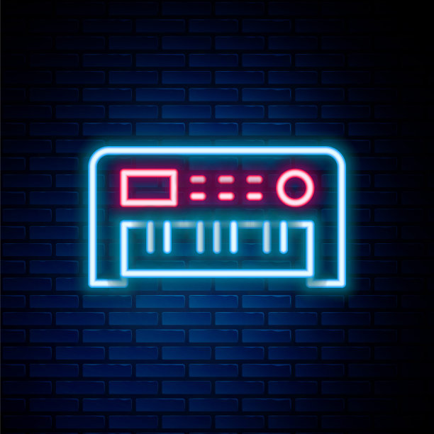 发光的霓虹灯线音乐合成器图标孤立的砖墙背景。电子钢琴。色彩缤纷的轮廓概念。向量图片下载