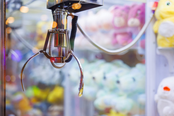 爪机玩具街机游戏。娃娃选择器。图片下载