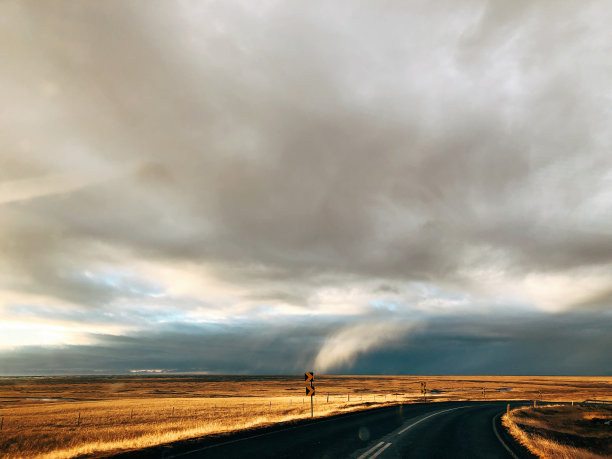 冰岛的道路图片下载