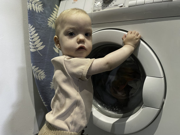 探索女婴图片下载