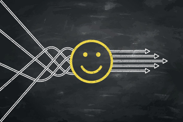 快乐的解决方案概念黑板背景图片下载