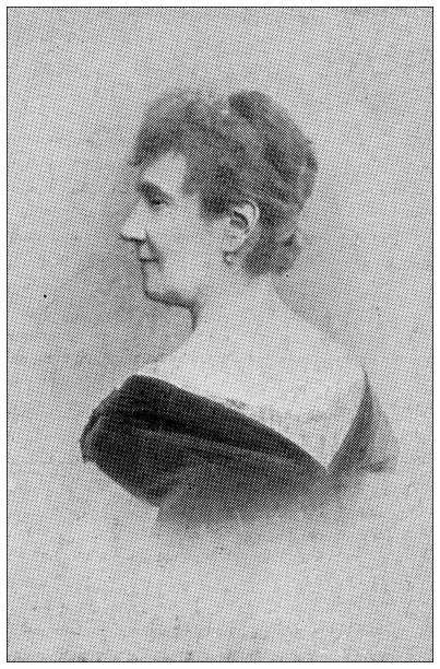 古董图片:巴扎尔德拉Charité火灾在巴黎，1897年的受害者:伯爵夫人德圣安杰图片下载