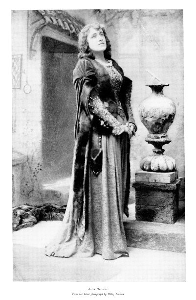 茱莉亚·艾米丽·尼尔森照片肖像，女演员，19-20世纪英国文化图片下载