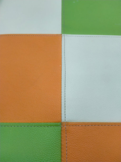 长椅套由皮革制成，方形图案，颜色诱人图片下载