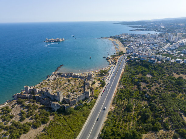 少女城堡Kiz Kalesi无人机照片，Erdemli Mersin，土耳其图片下载