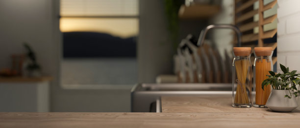 在现代厨房的木制厨房台面上复制空间。特写图像图片下载