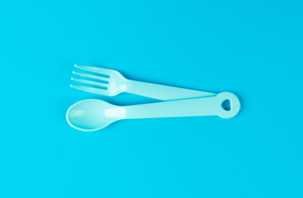 采购产品婴儿勺子，塑料儿童茶匙，彩色儿童器具，婴儿勺子图片下载