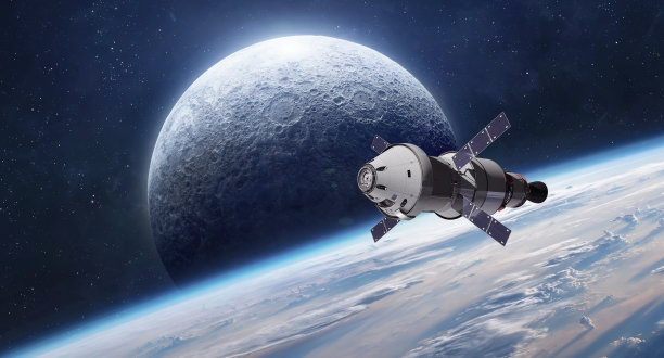 地球轨道上的宇宙飞船。登月任务。月球和地球在黑暗的太空深处。这张图片的元素由美国宇航局提供图片下载