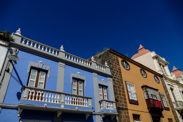 西班牙加那利群岛特内里费湖的旧殖民建筑图片图片下载