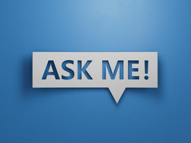 问我-演讲泡沫。极简抽象设计与白色剪纸蓝色背景。3D渲染。图片下载