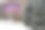 雪覆盖的城市景观与广告牌广告竞选活动的总统的乌克兰。文本:军队!语言!信仰!我们走自己的路!秘书波罗申科图片下载