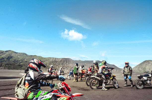 摩托车社区山地自行车图片下载