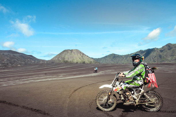 摩托车社区山地自行车图片下载