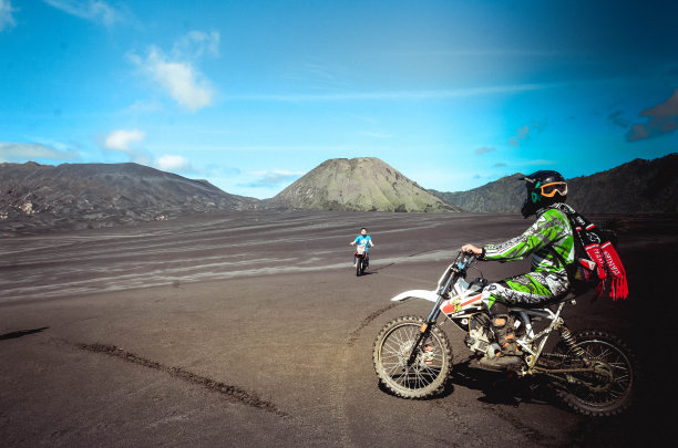 摩托车社区山地自行车图片下载