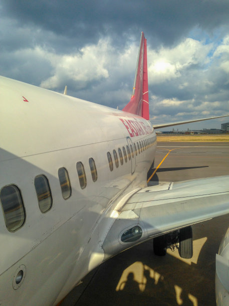 济州岛国际机场的飞机图片下载