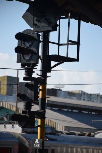 泗水Pasar Turi火车站一片宁静图片下载