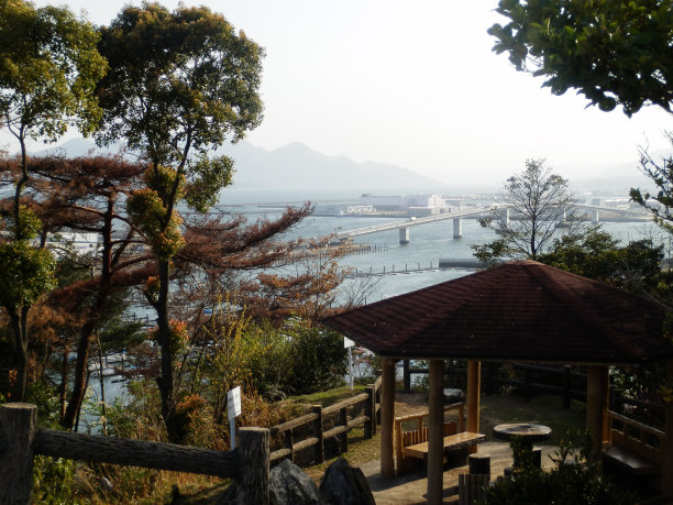 从梨山公园观景台俯瞰广岛图片下载