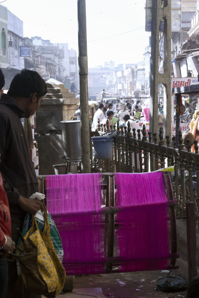 用来放风筝的线。图片下载